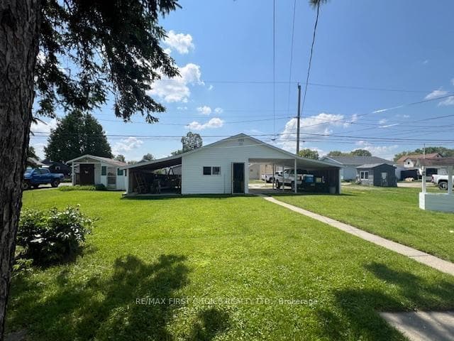 1021 Third Street photo 3