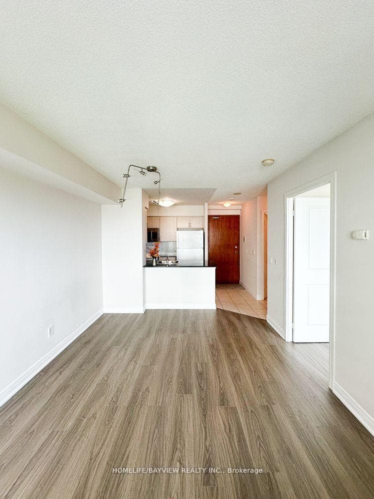 35 Bales Avenue Unit 1809 photo 7
