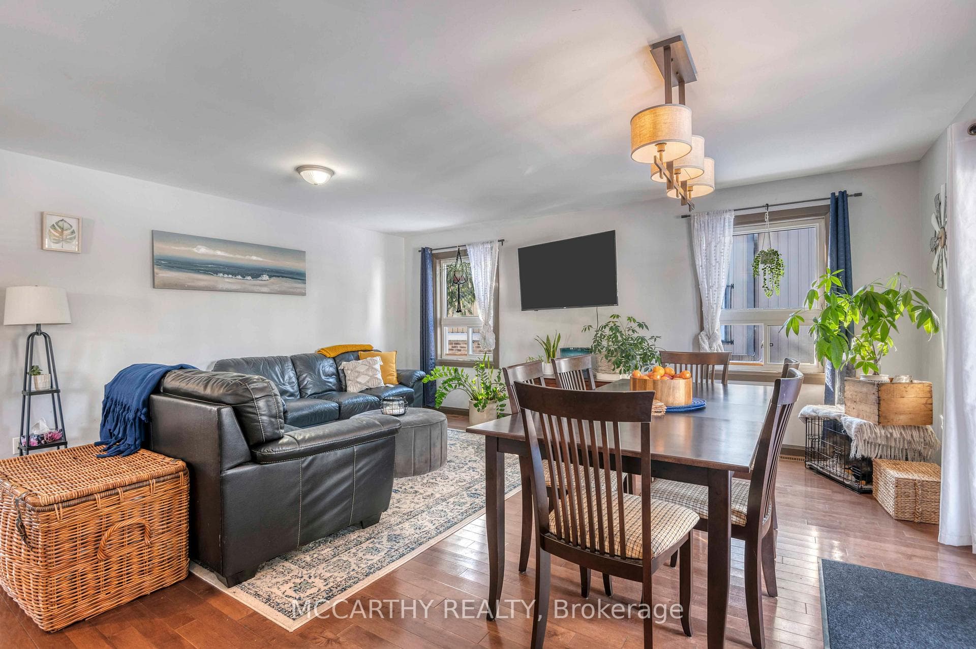130 Wellington Street photo 19