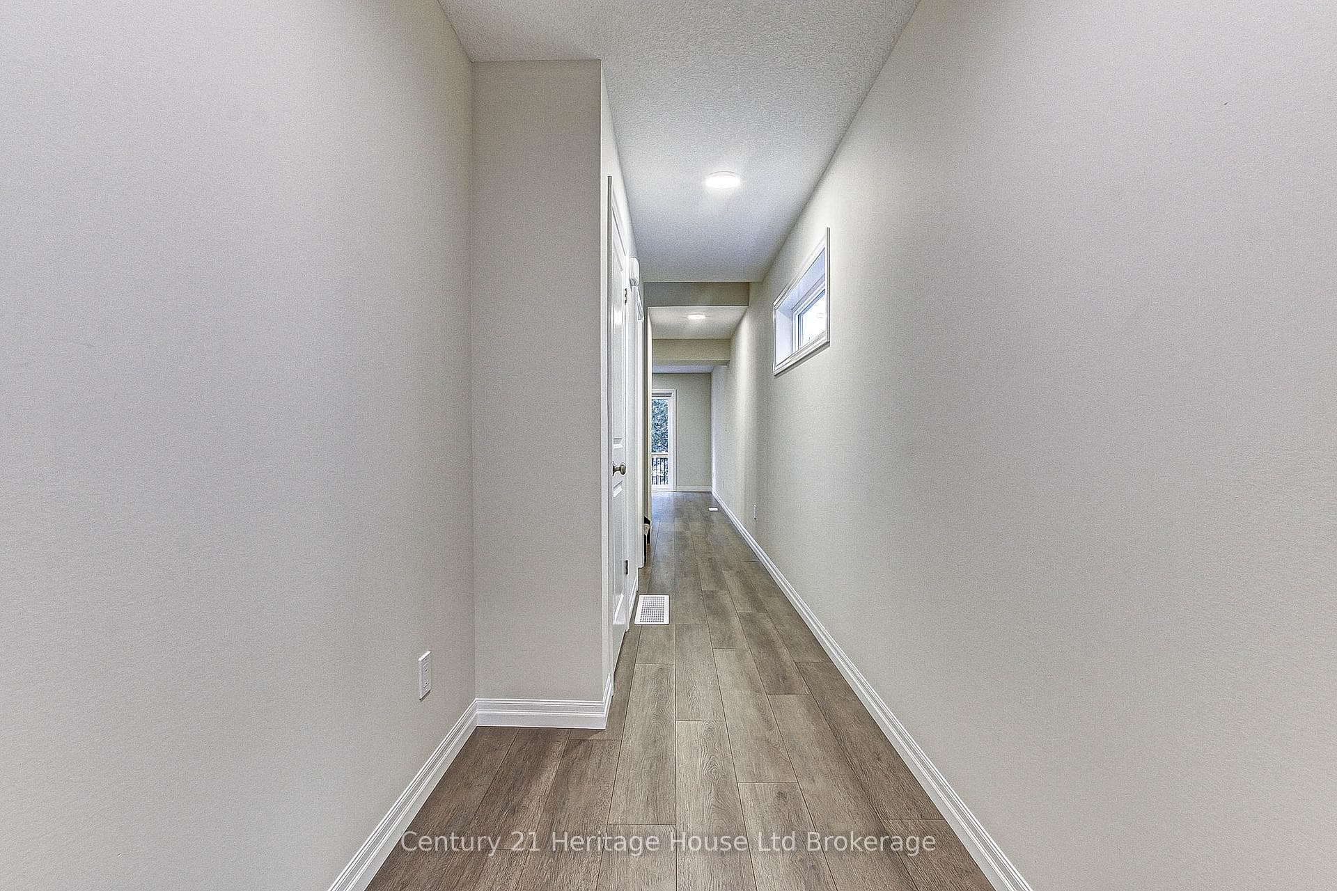 844 WATER Street photo 5