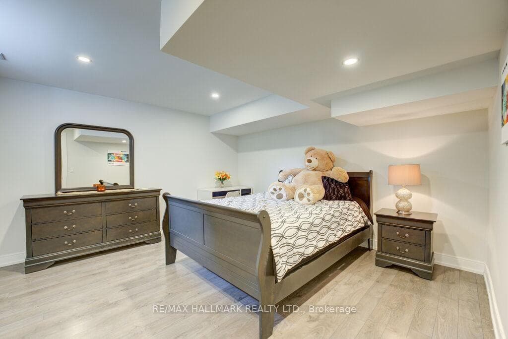 629 Mcgregor Farm Trail Unit Bsmnt photo 6