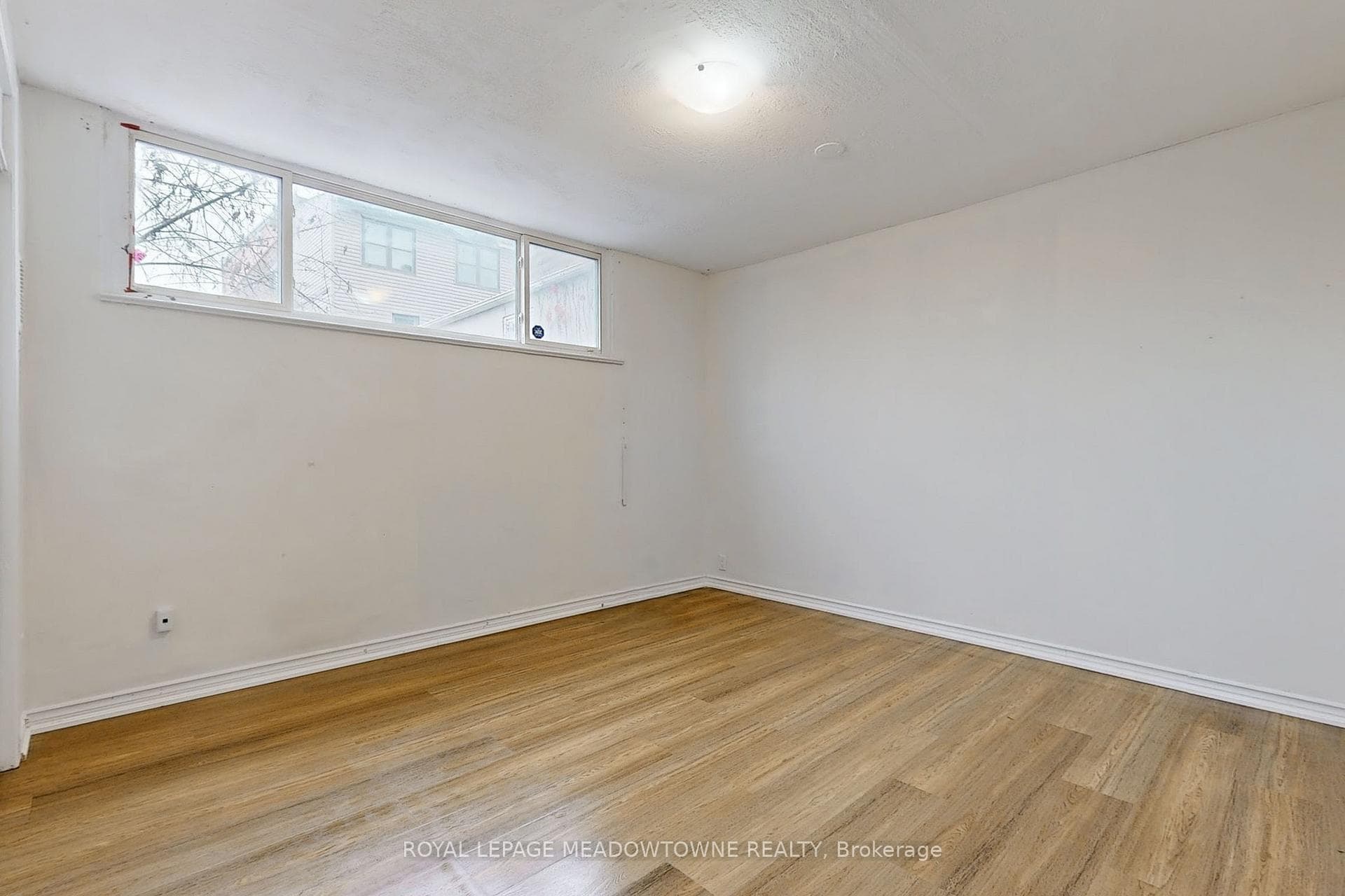 12 Wesleyan Street Unit 8 photo 16