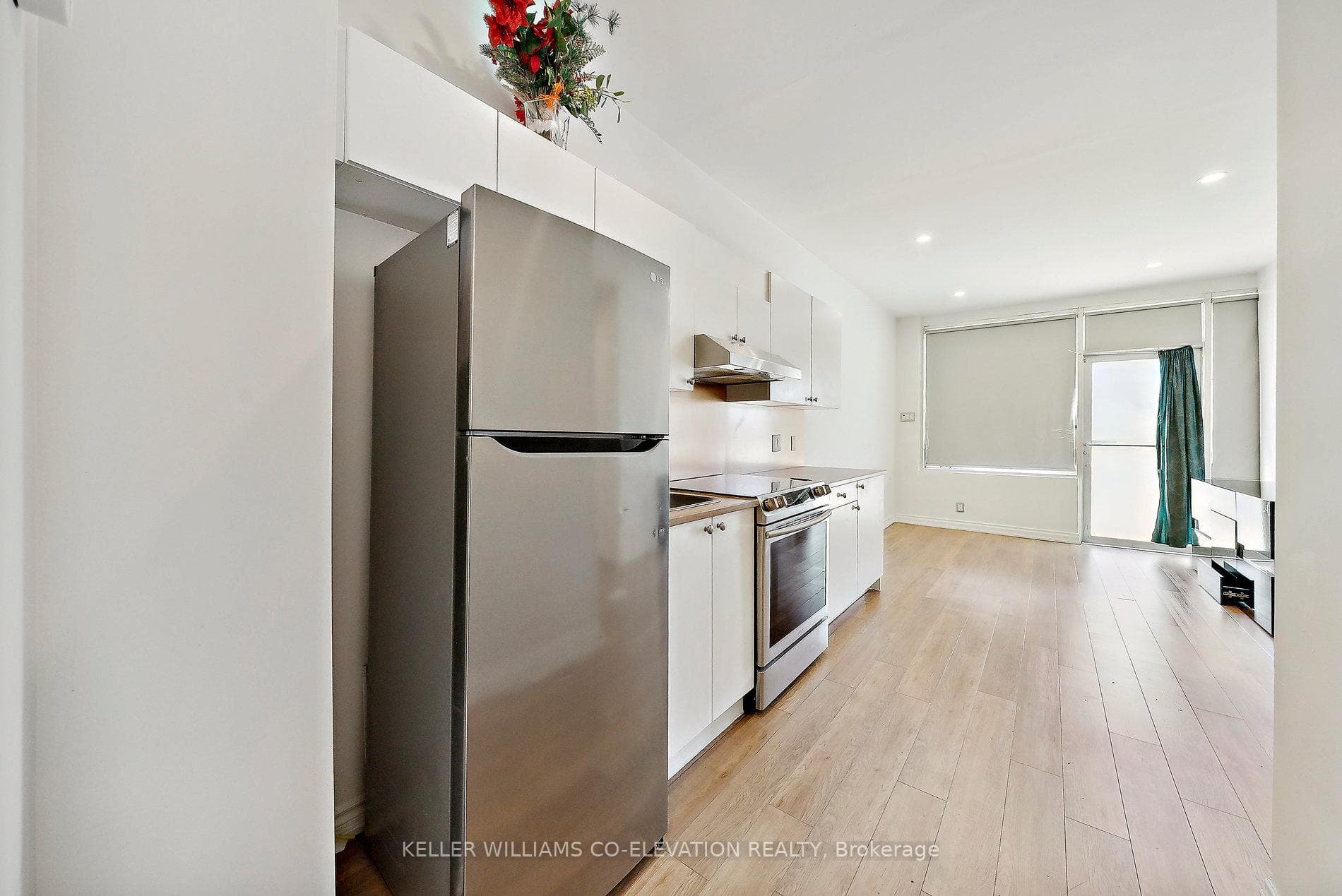 681 Scarlett Road Unit Main level photo 29