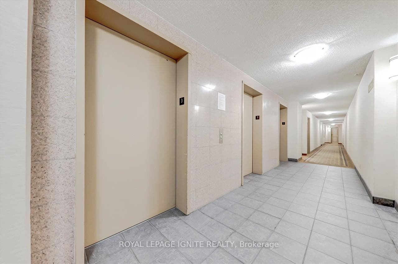 11753 Sheppard Avenue Unit 305 photo 5