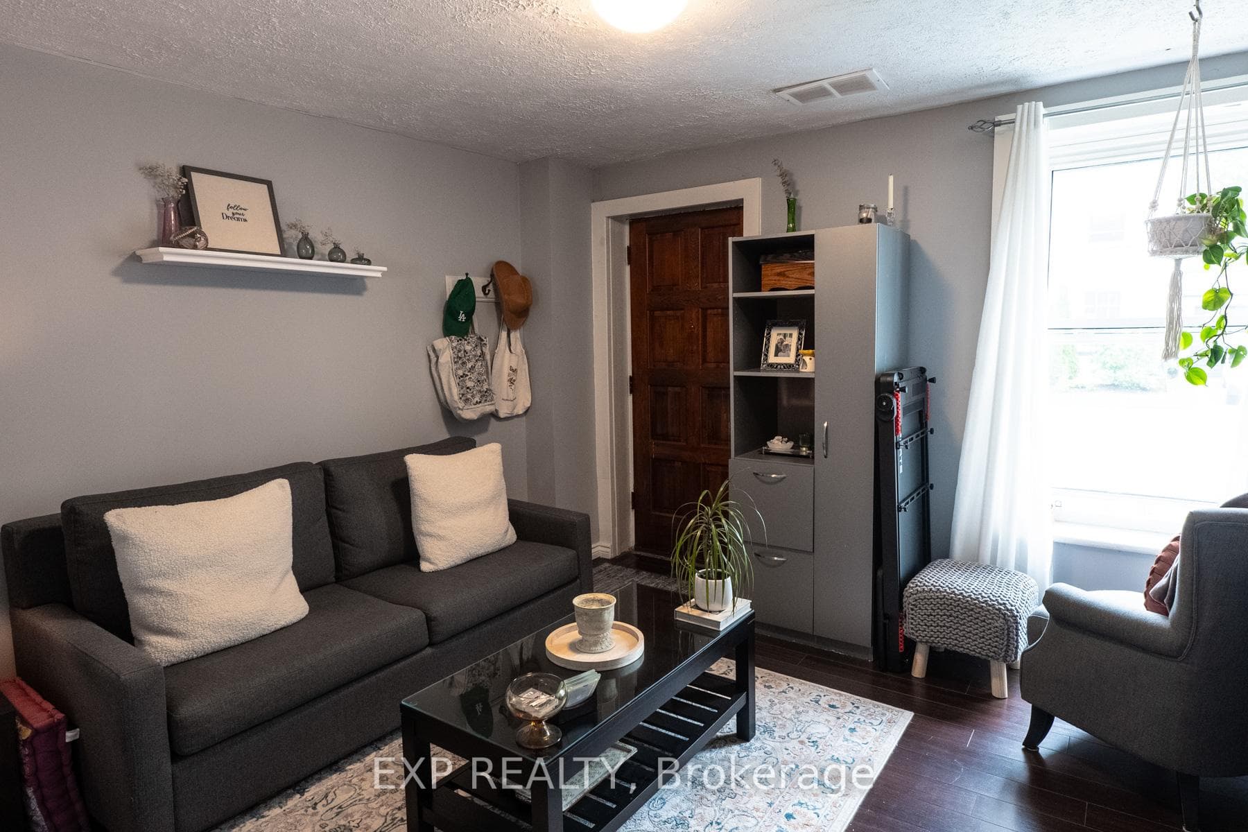 35 Ontario Street photo 1
