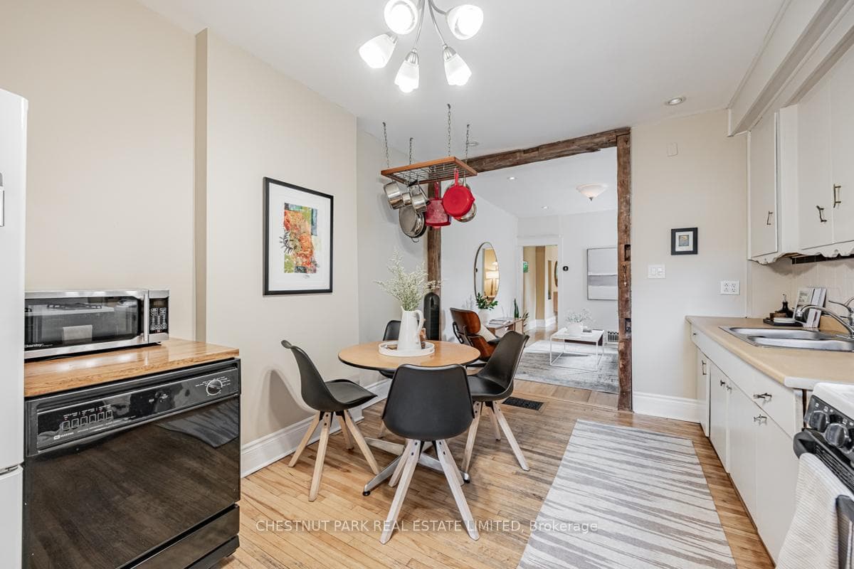 513 Crawford Street photo 13