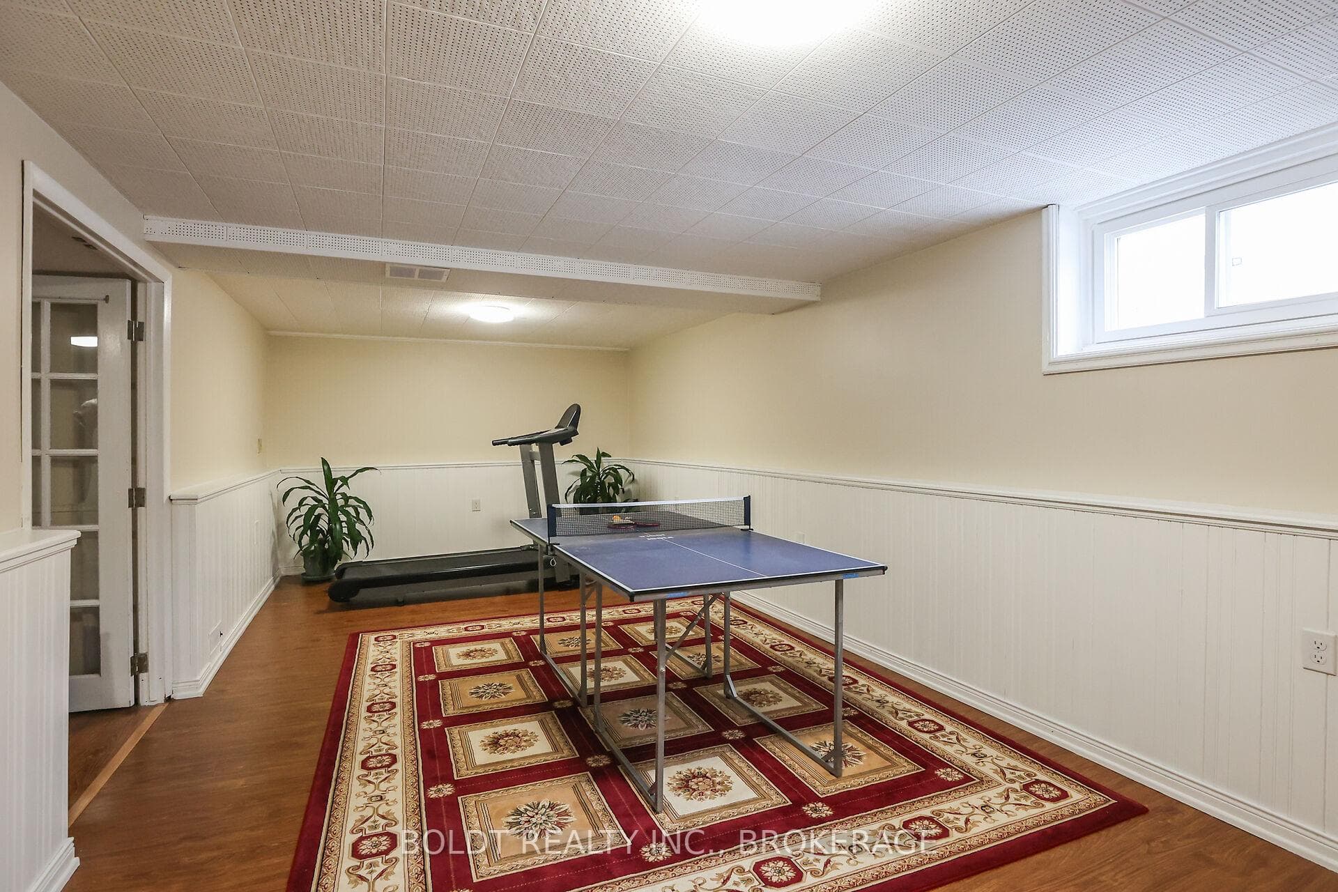 6 Aiken Street photo 18