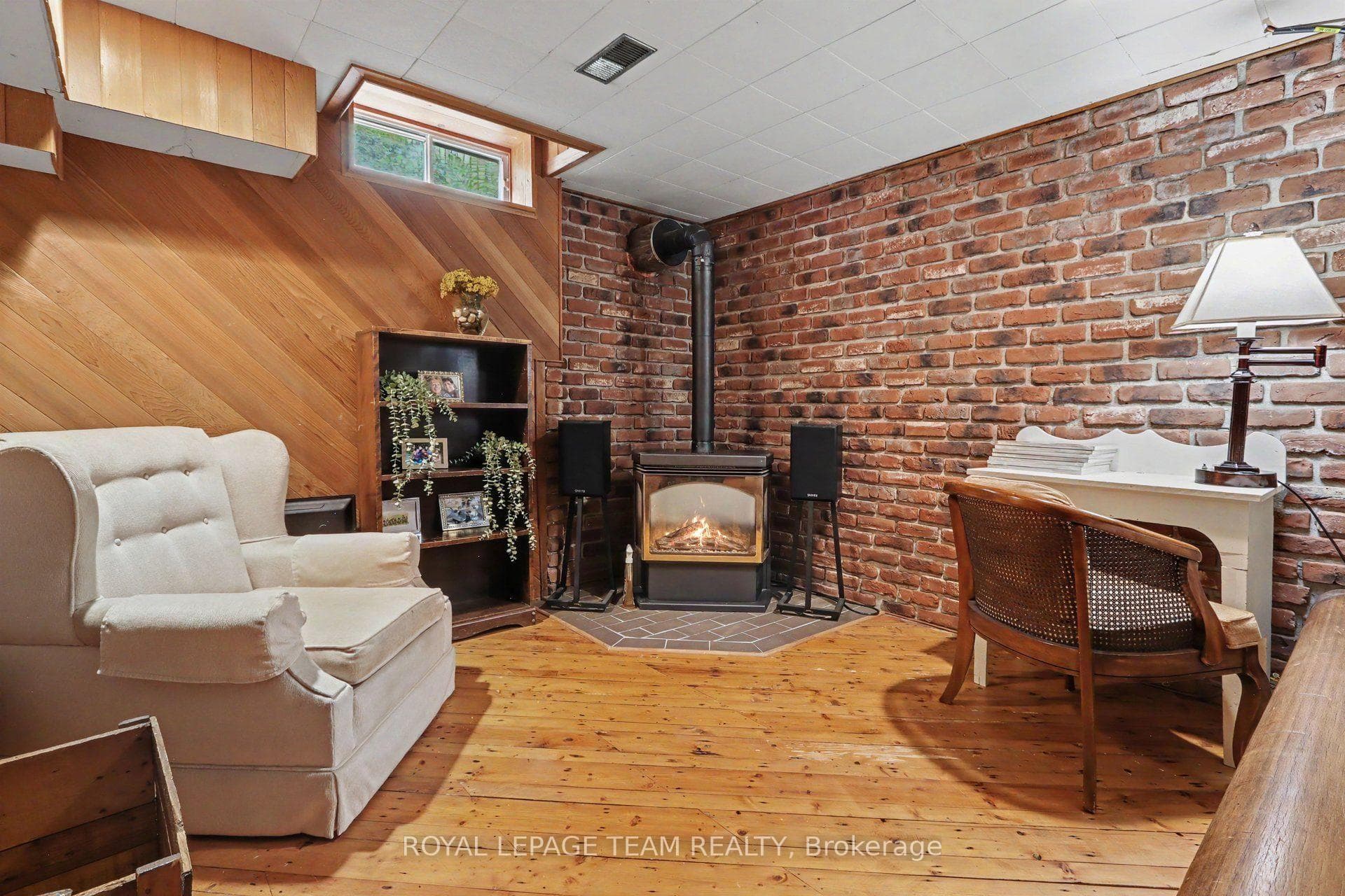 95 Seabrooke Drive photo 21