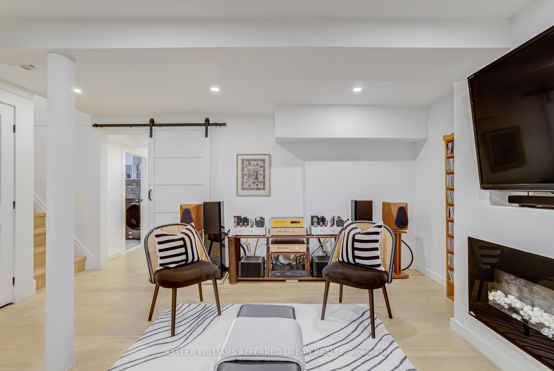 7 Cossar Drive photo 39