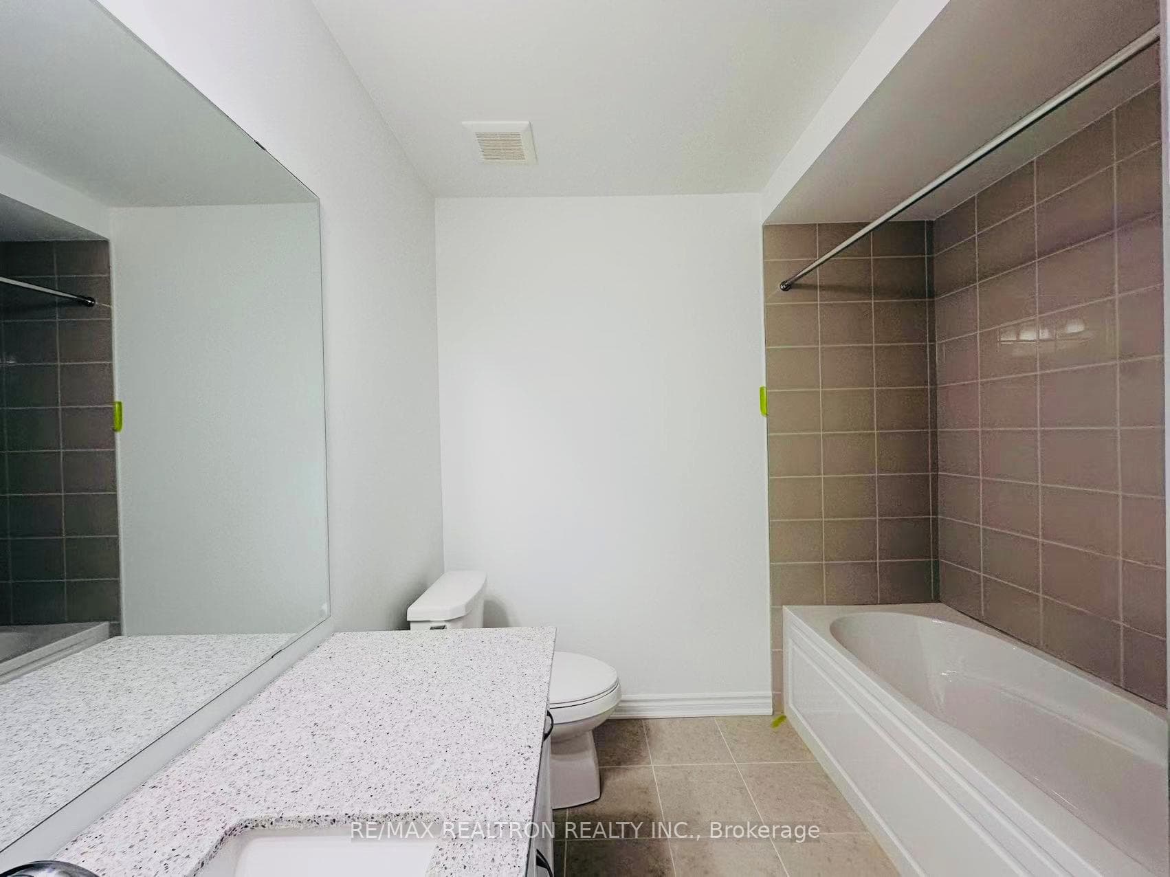 1291 Courtleigh Trail Unit 5 photo 12