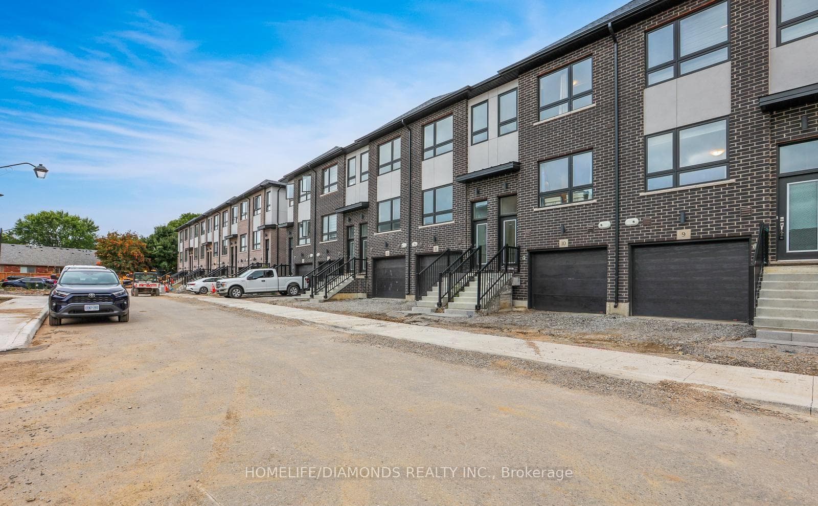 720 GREY Street Unit 10 photo 2