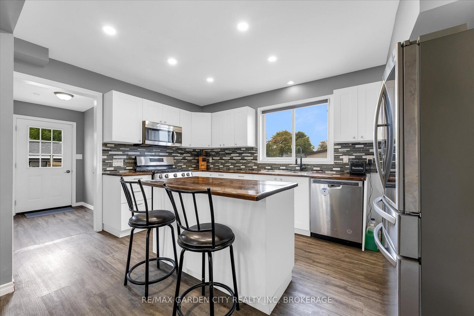 167 Durham Street photo 8