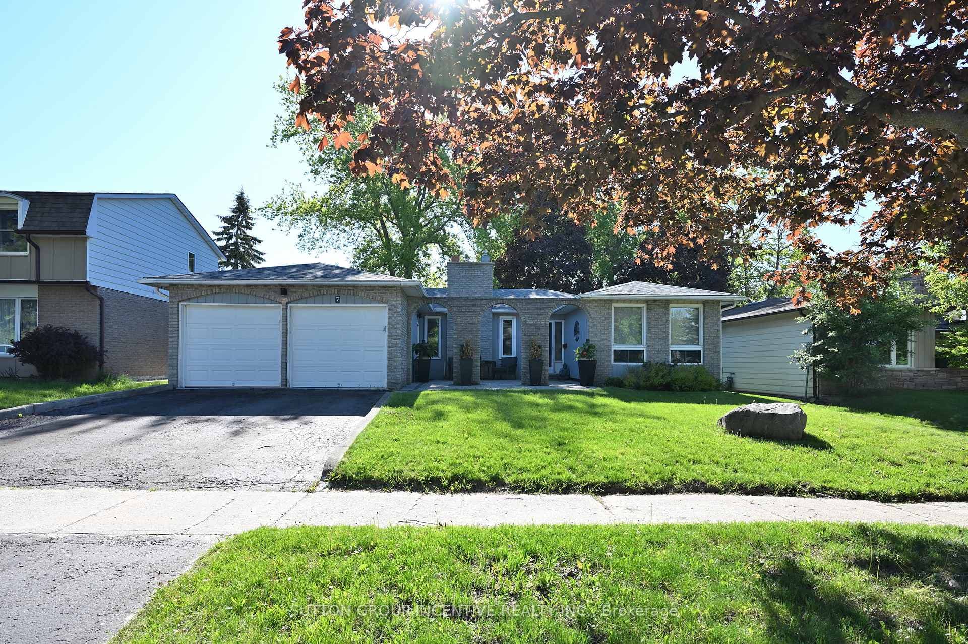 7 HURON Street photo 26