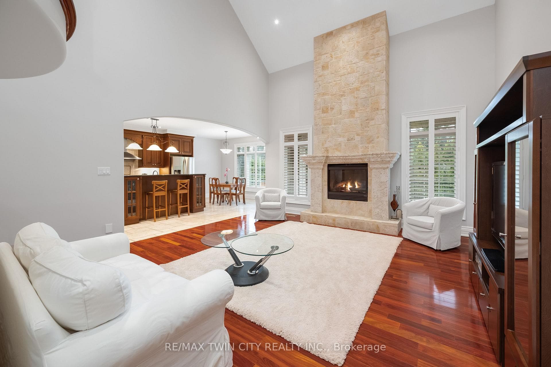 27 Black Maple Crescent photo 14