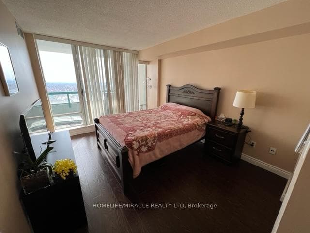 550 webb Drive Unit 2006 photo 12