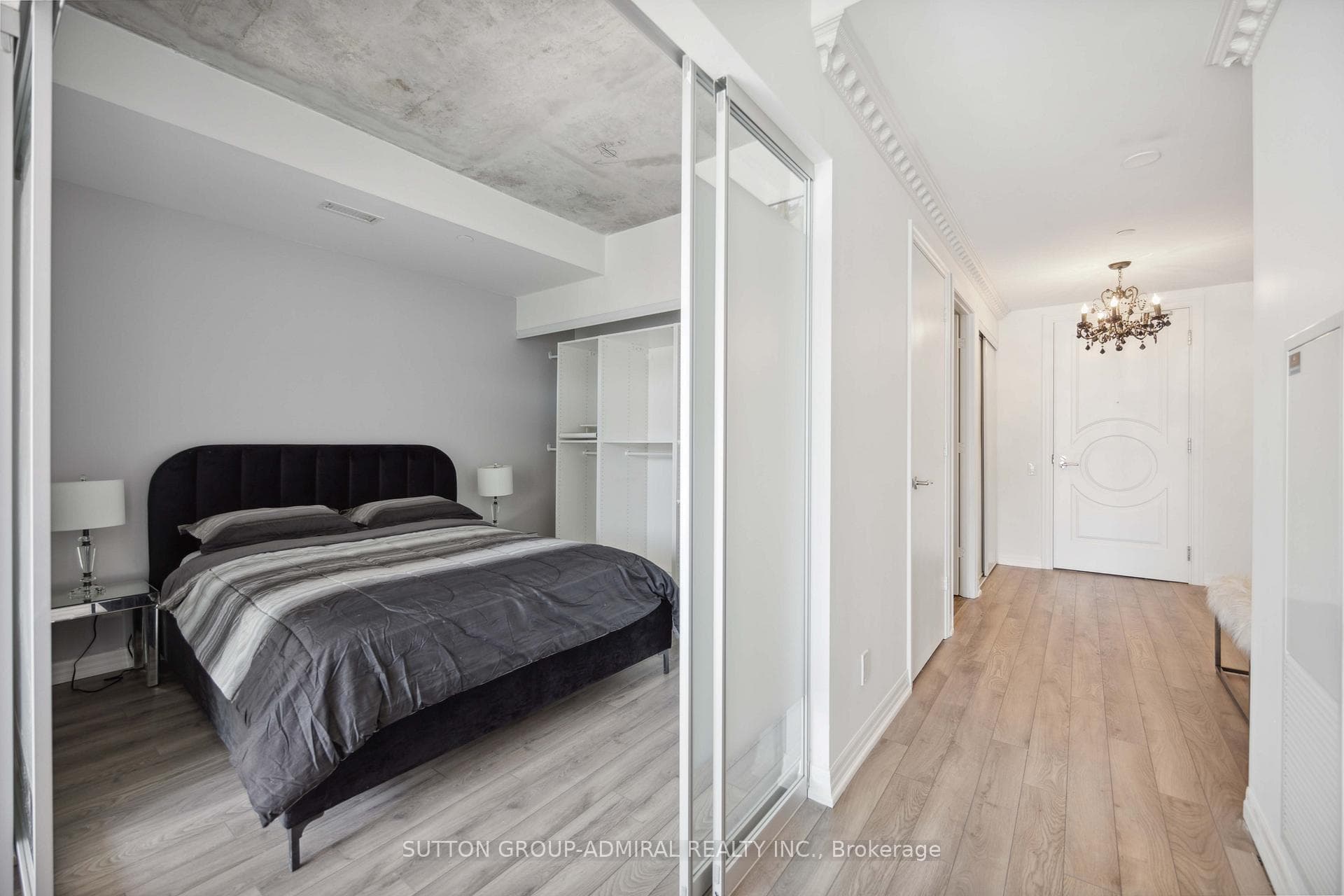 88 Blue Jays Way Unit 1607 photo 20