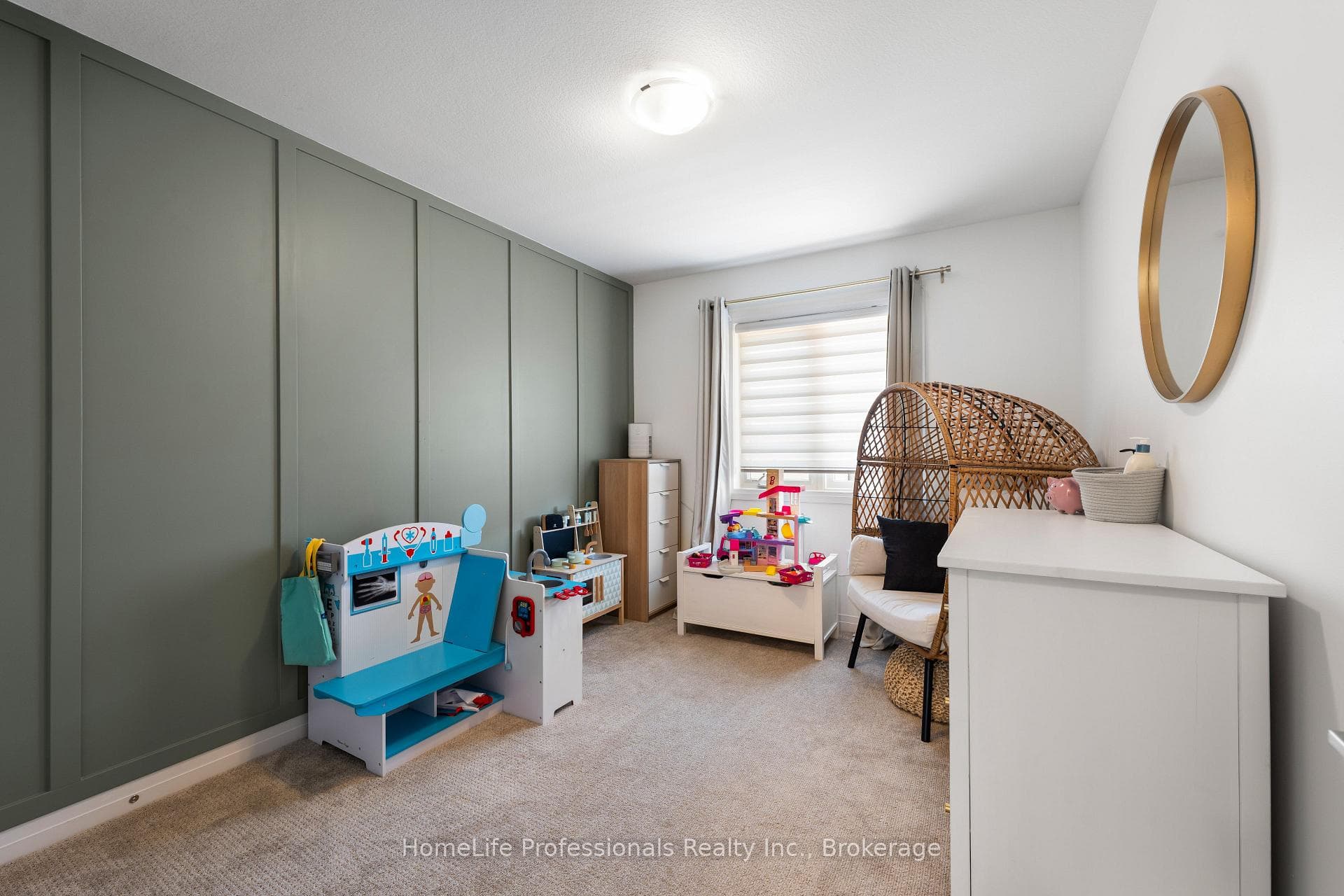 53 Greenwich Avenue photo 29