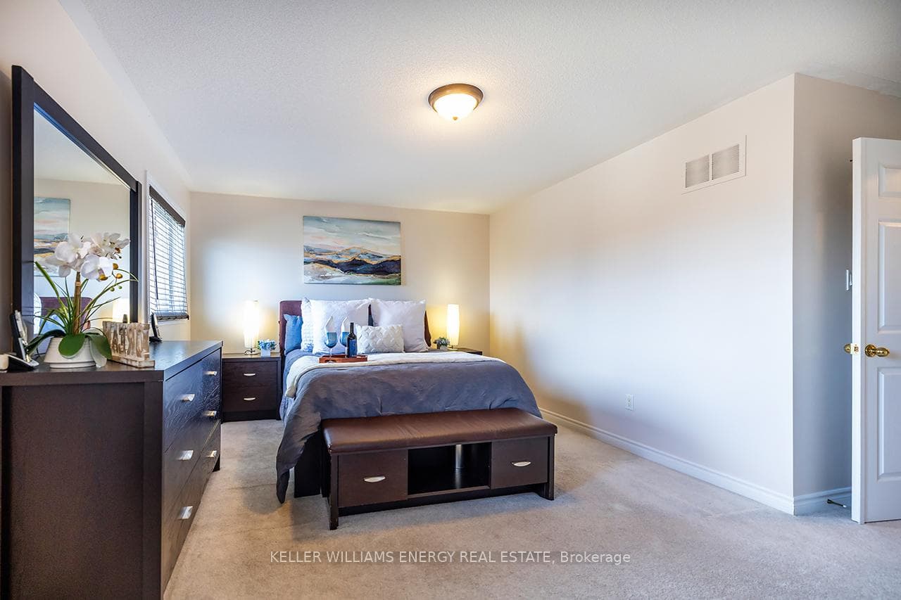 49 Harkness Drive photo 25