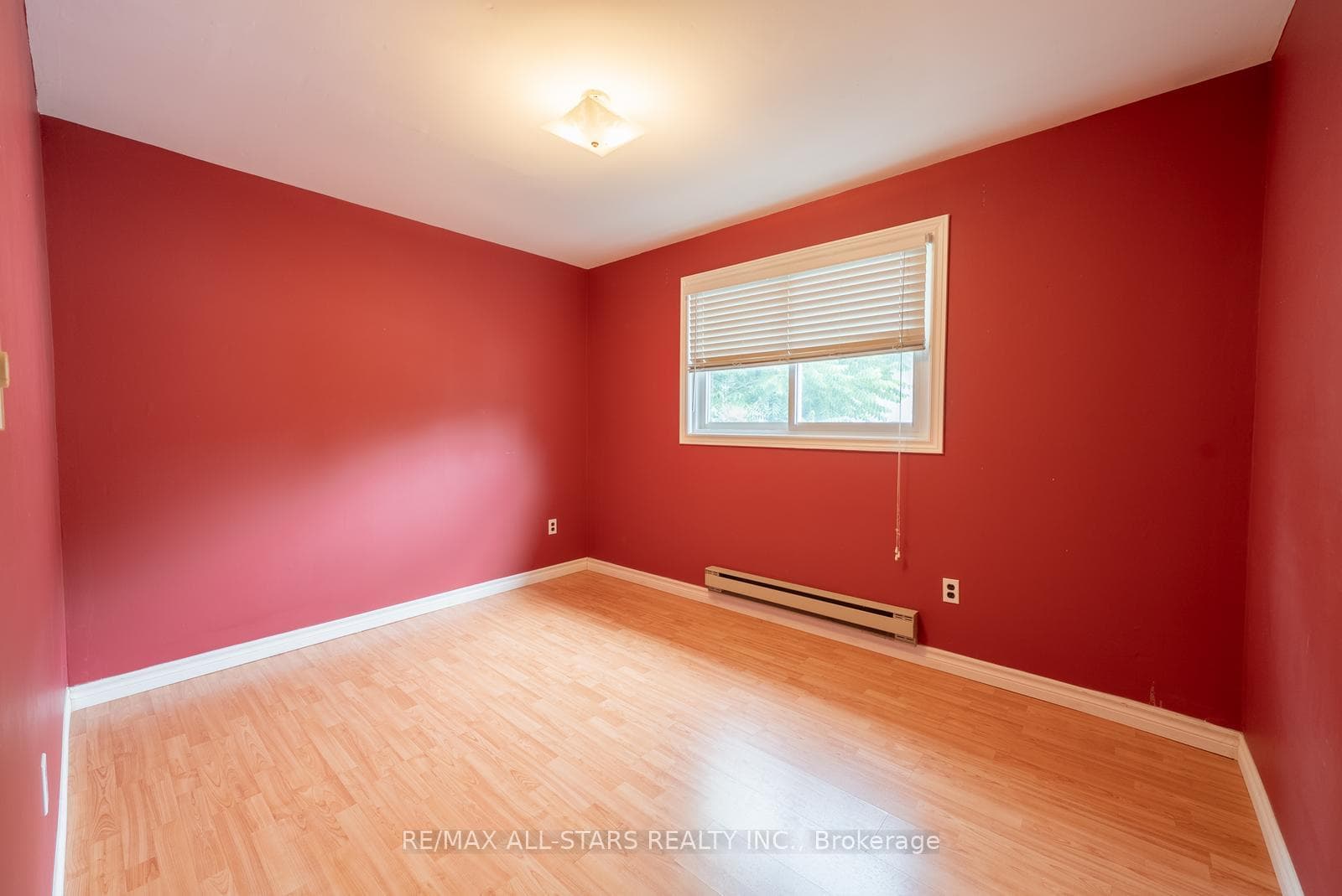 111 Manitoba Street photo 24