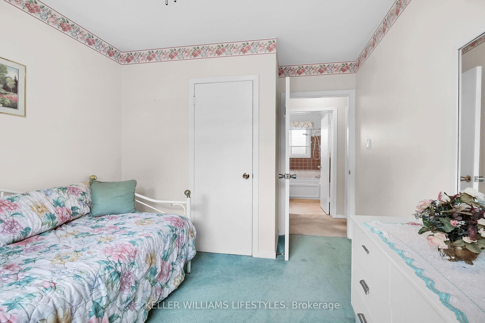 1569 Dale Street photo 21