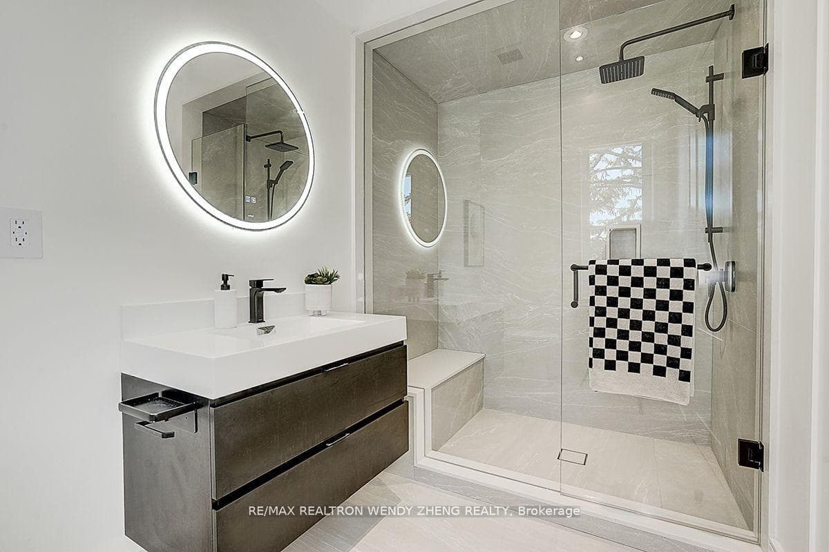 23 Cresthaven Drive photo 38