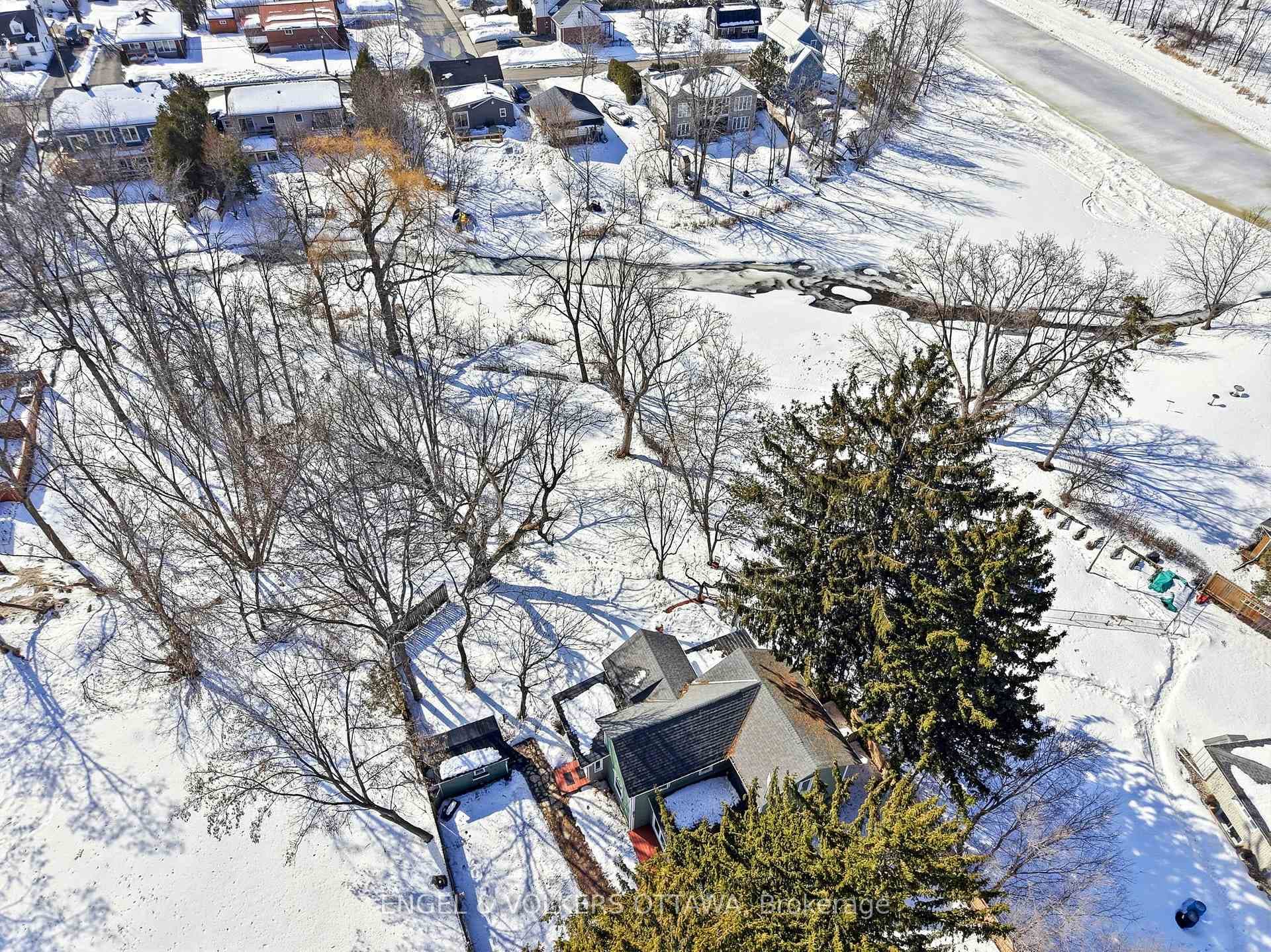 26 Harvey Street photo 38