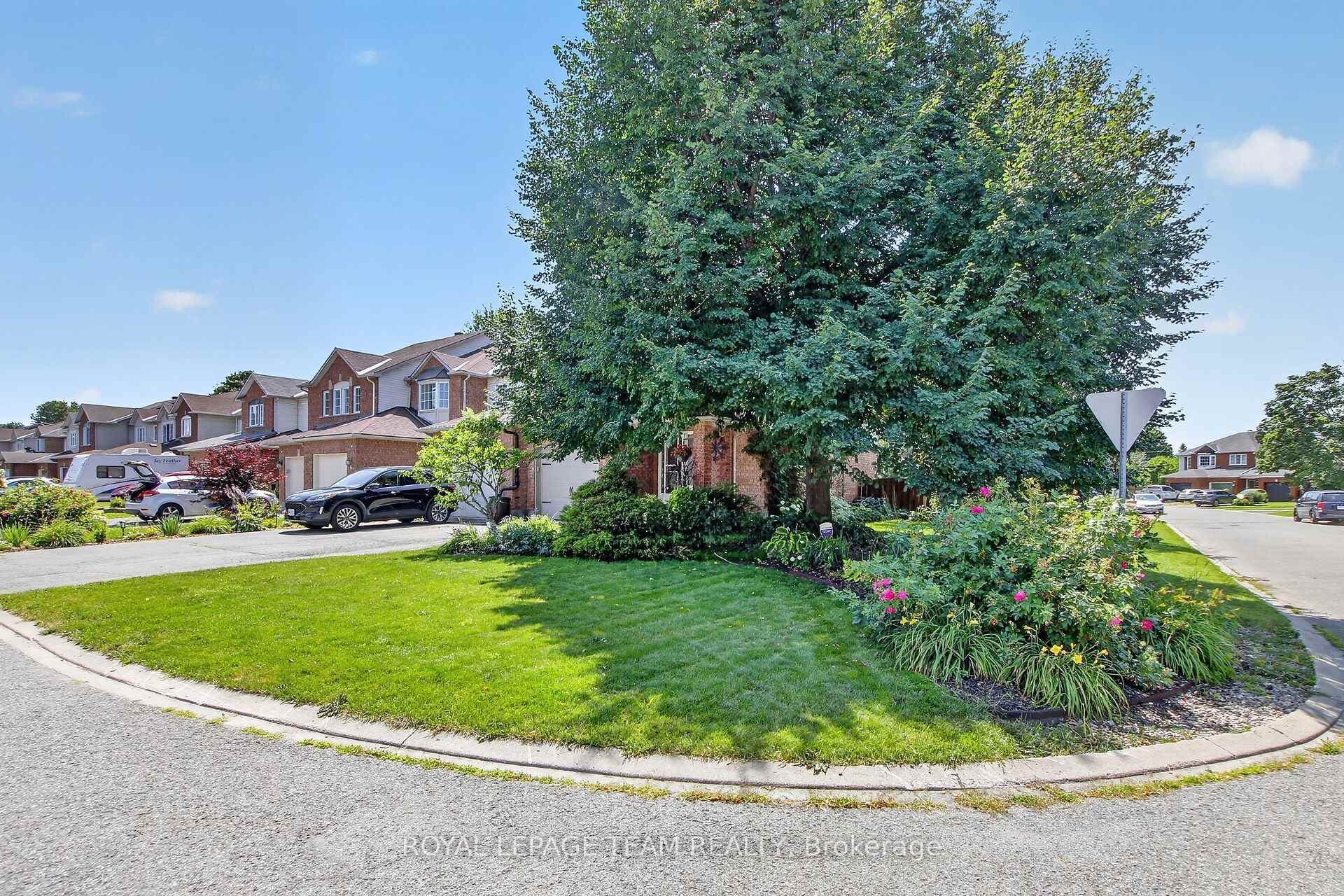 2 Wittingham Drive photo 4