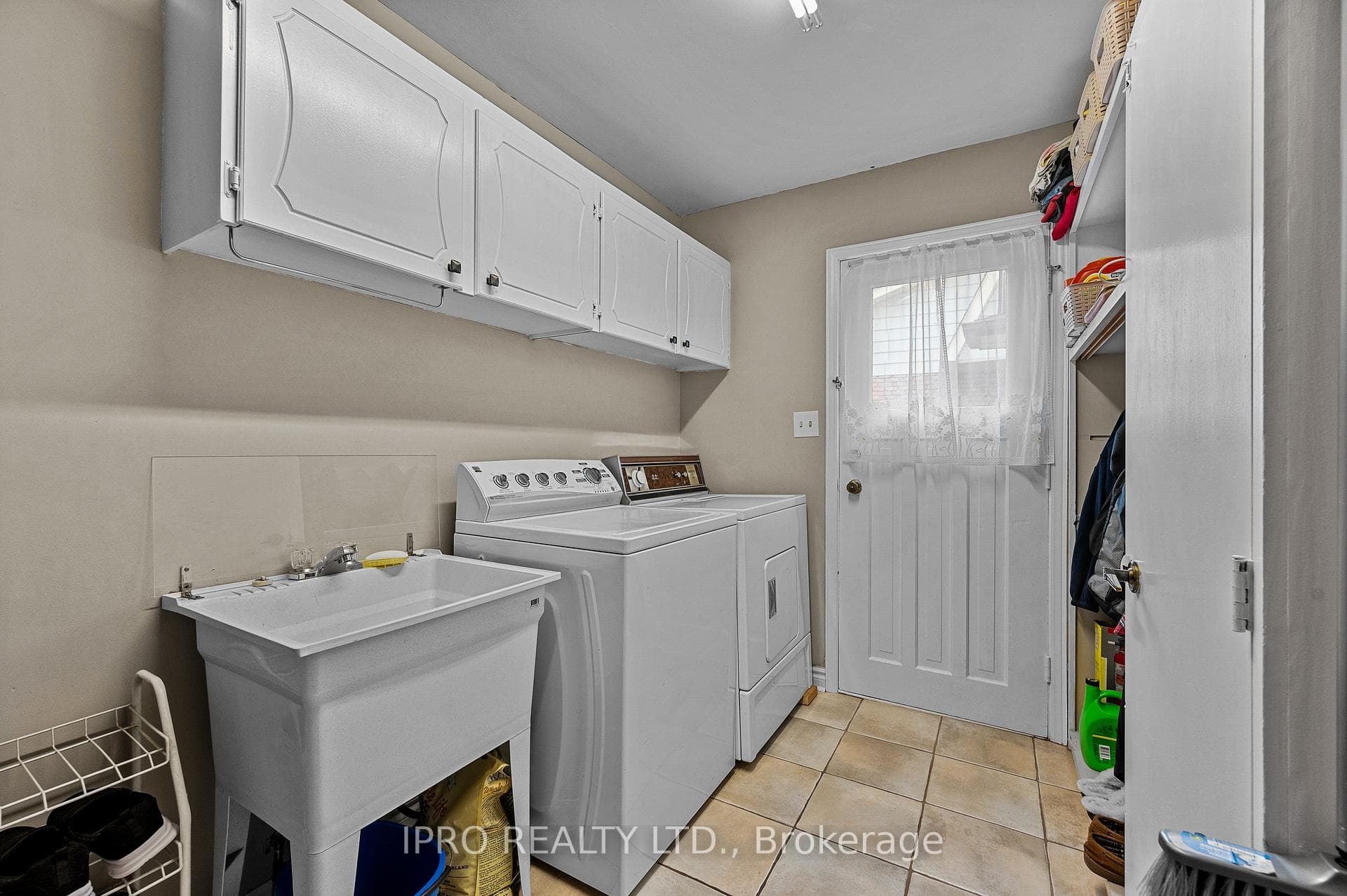 4489 Concord Place photo 21