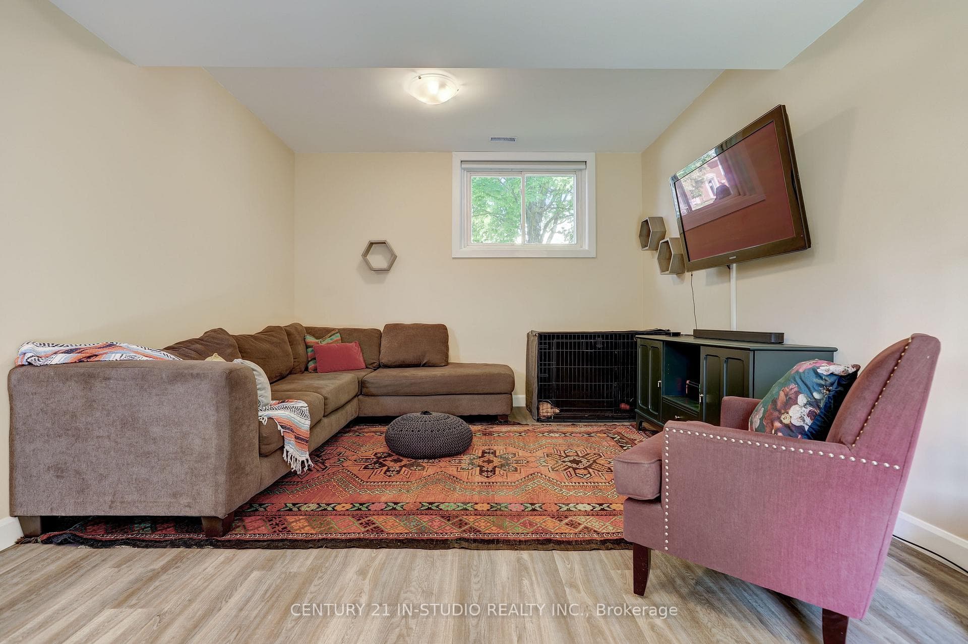 84 Grayview Drive photo 36