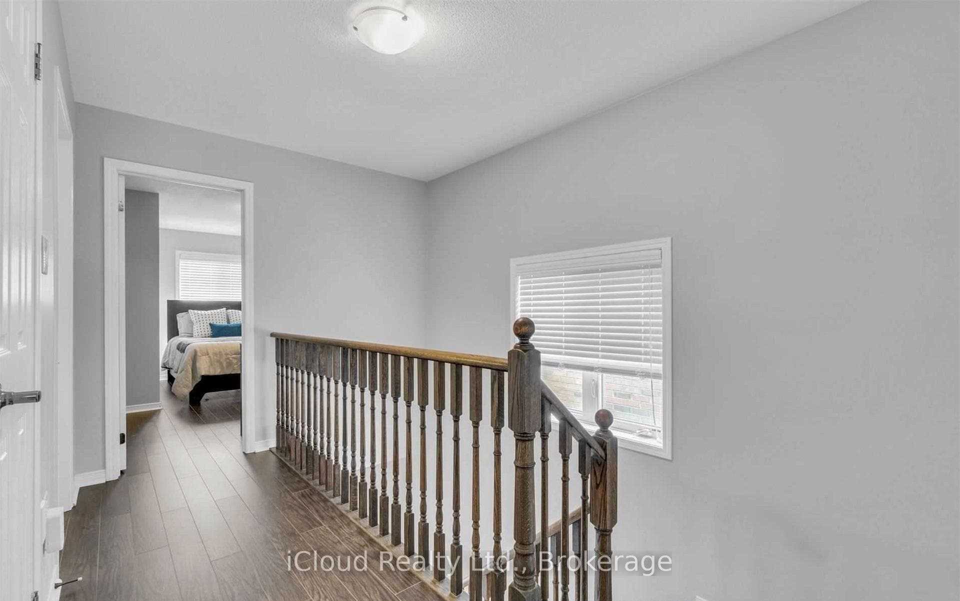 23 Edsel Road photo 6