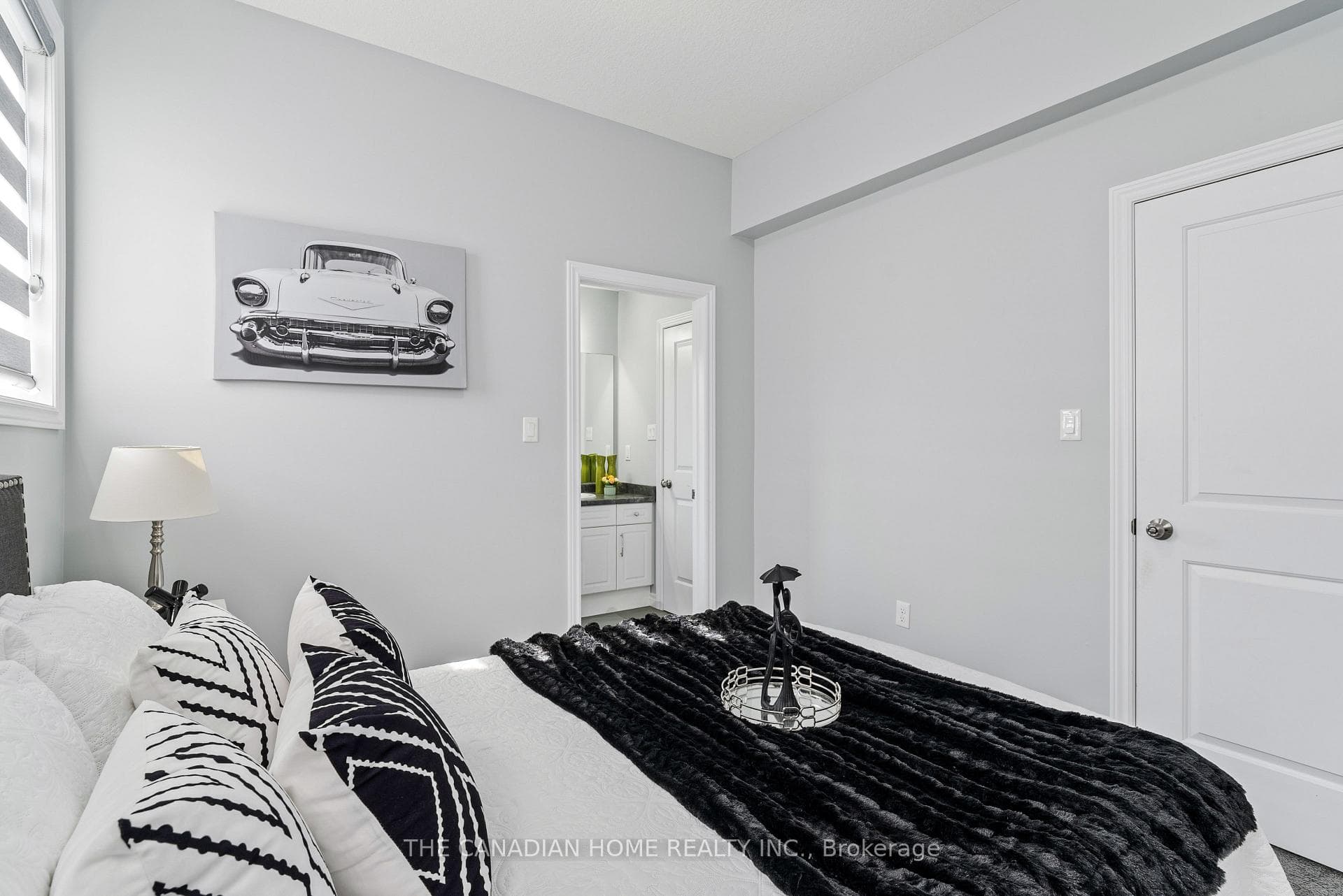 2103 CEDARPARK Drive photo 31
