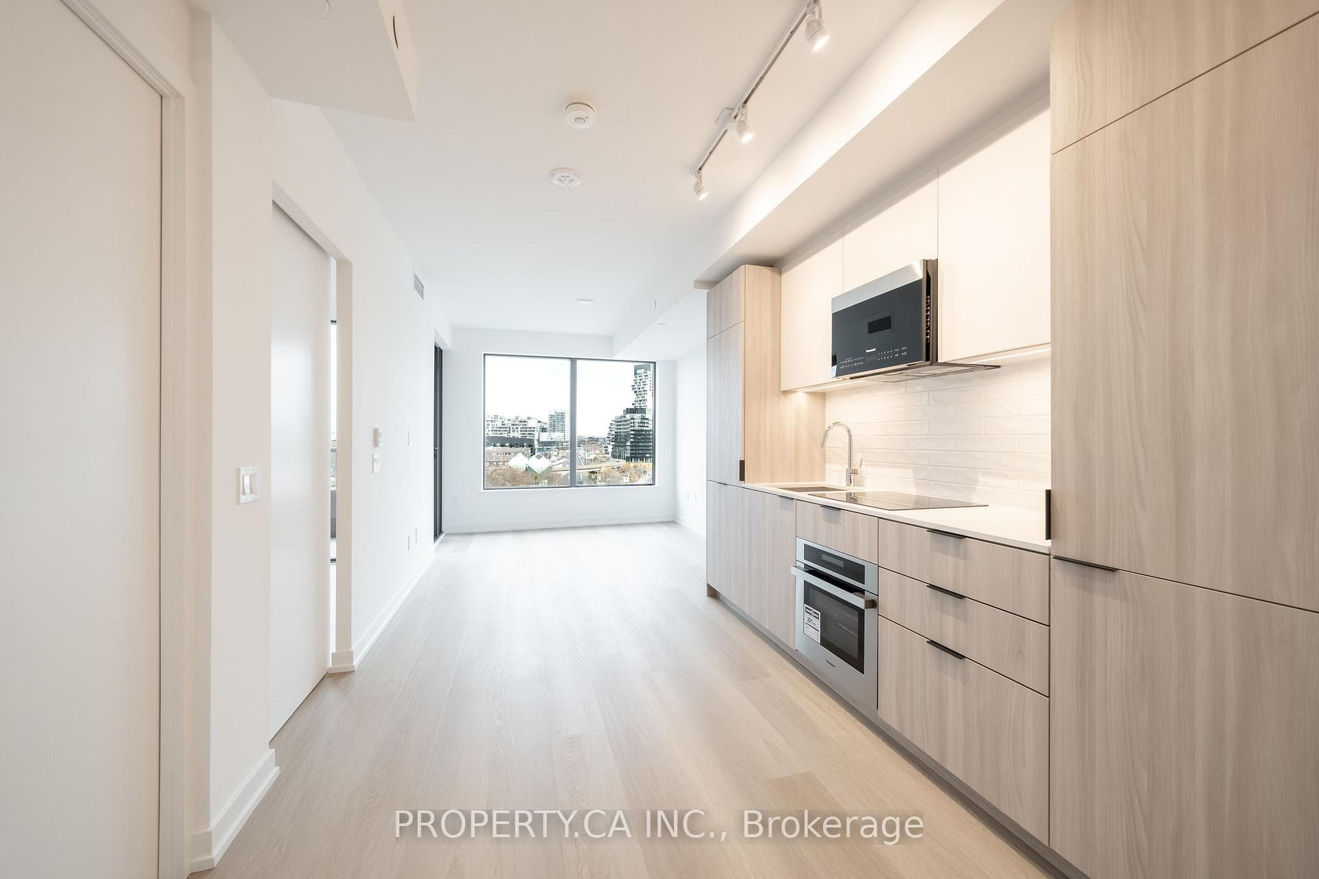 28 Eastern Avenue Unit 710 photo 1