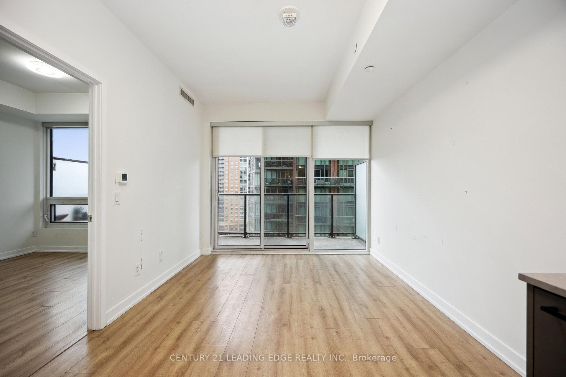 135 East Liberty Street Unit 1107 photo 15