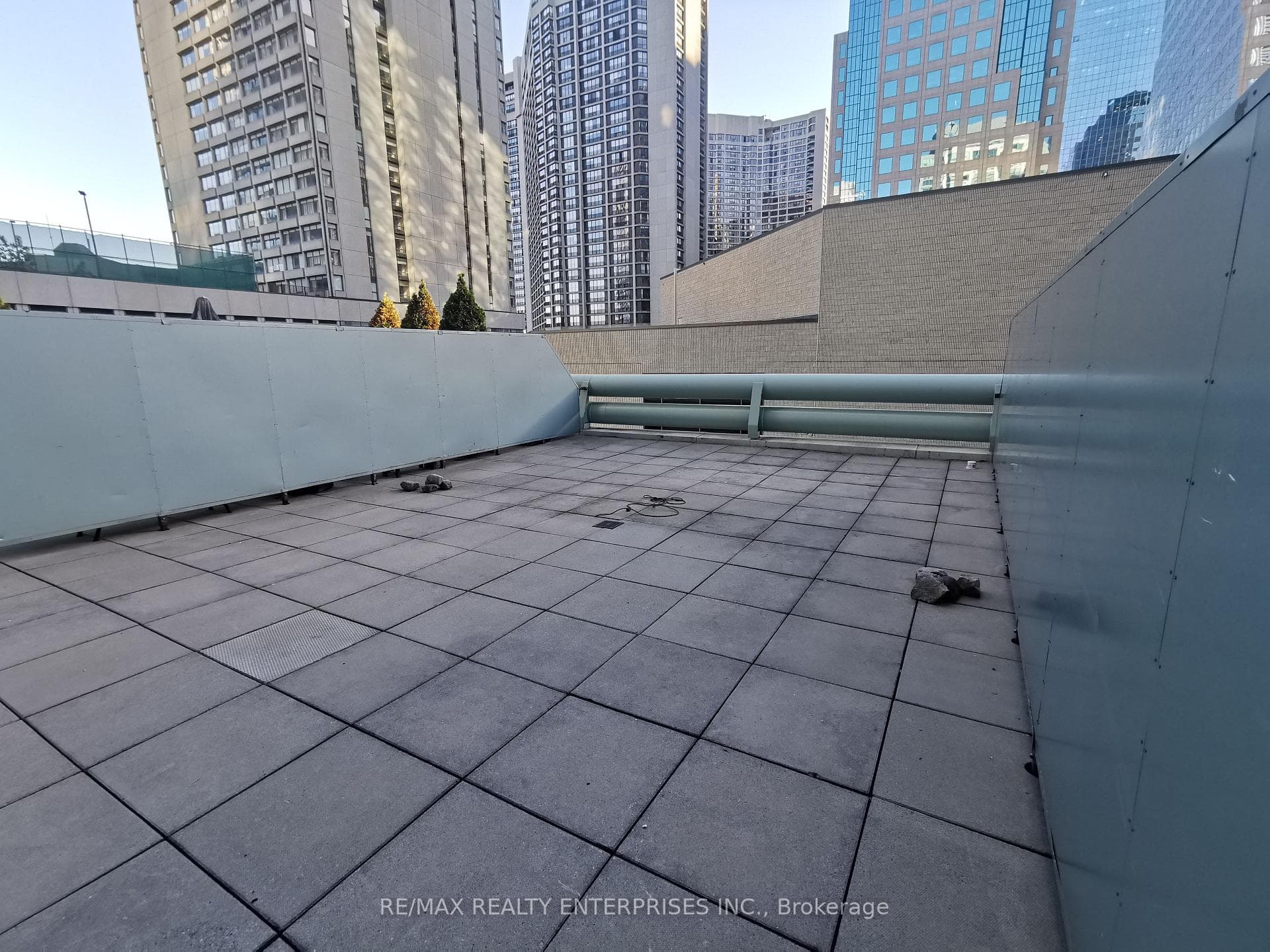 10 Queens Quay Unit 309 photo 15