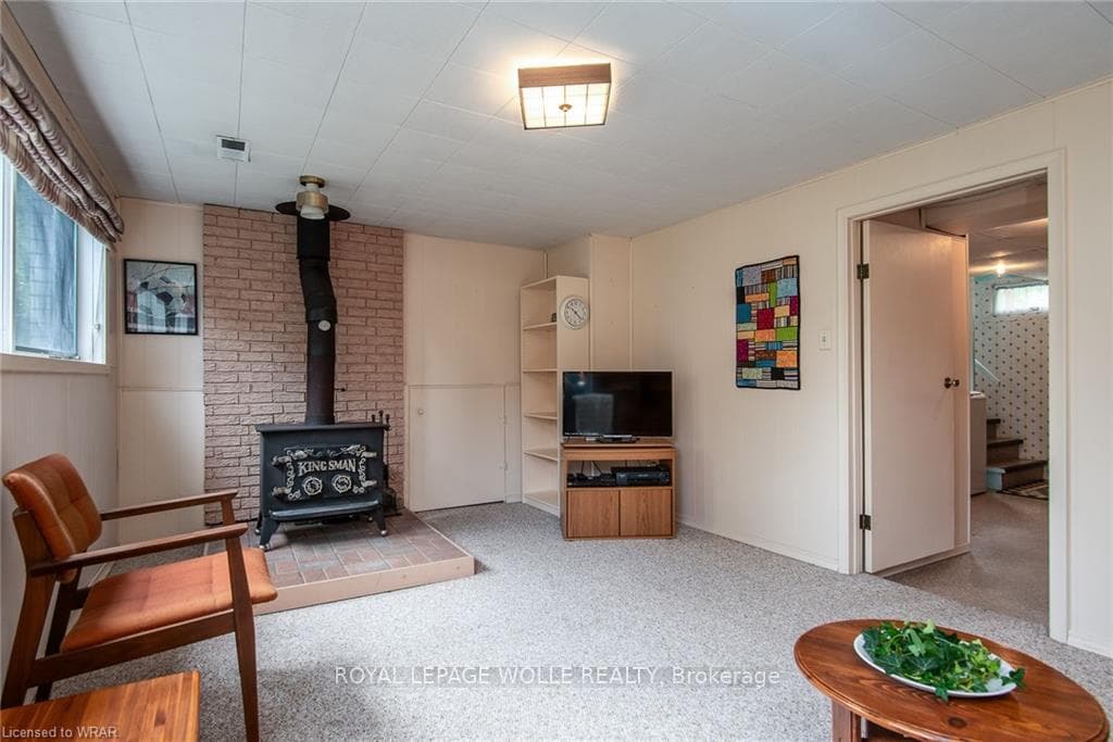 66 Sweetbriar Drive photo 35