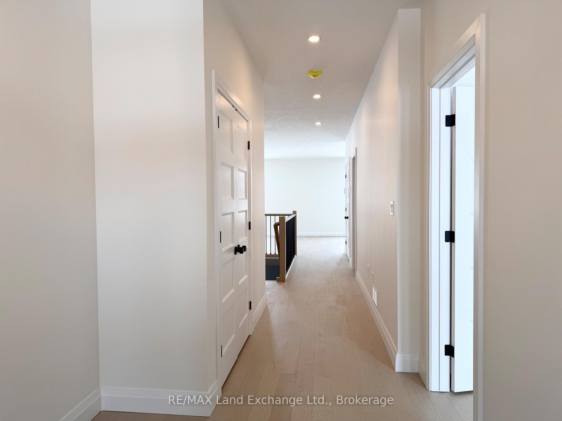 379 Ridge Street photo 11