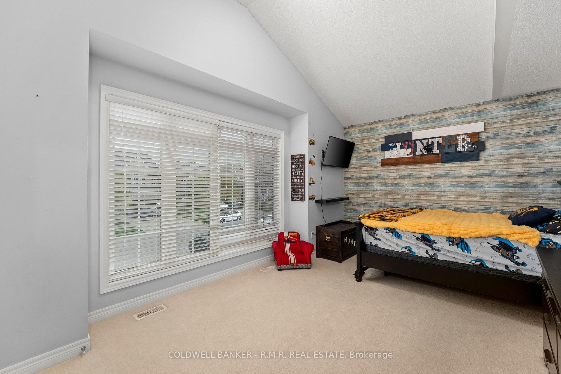 123 Southfield Avenue photo 14