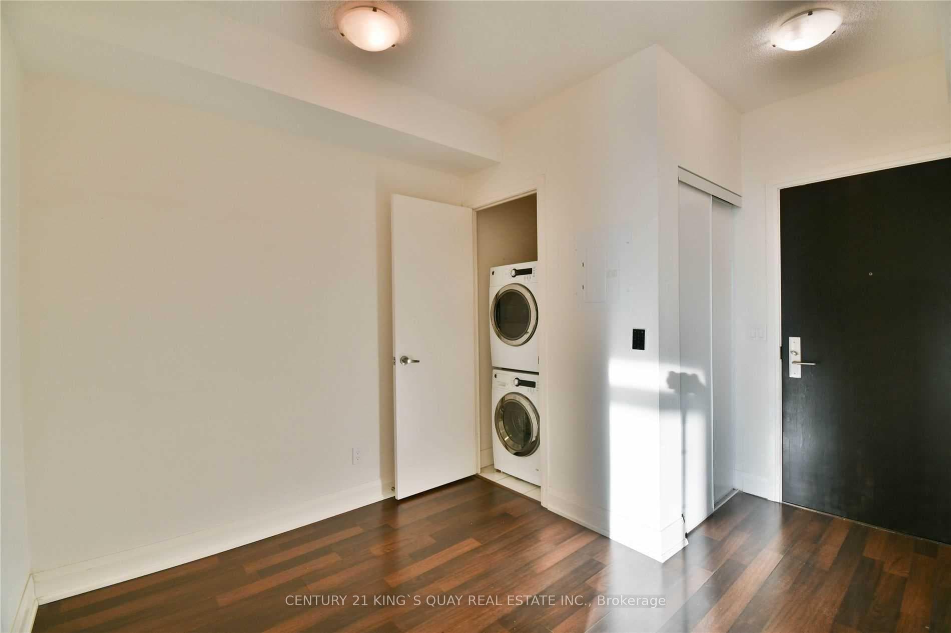 68 Canterbury Place Unit 207 photo 5