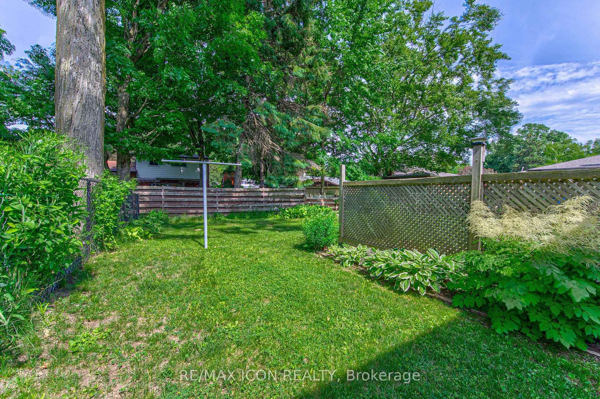 598 Glen Forrest Boulevard photo 46