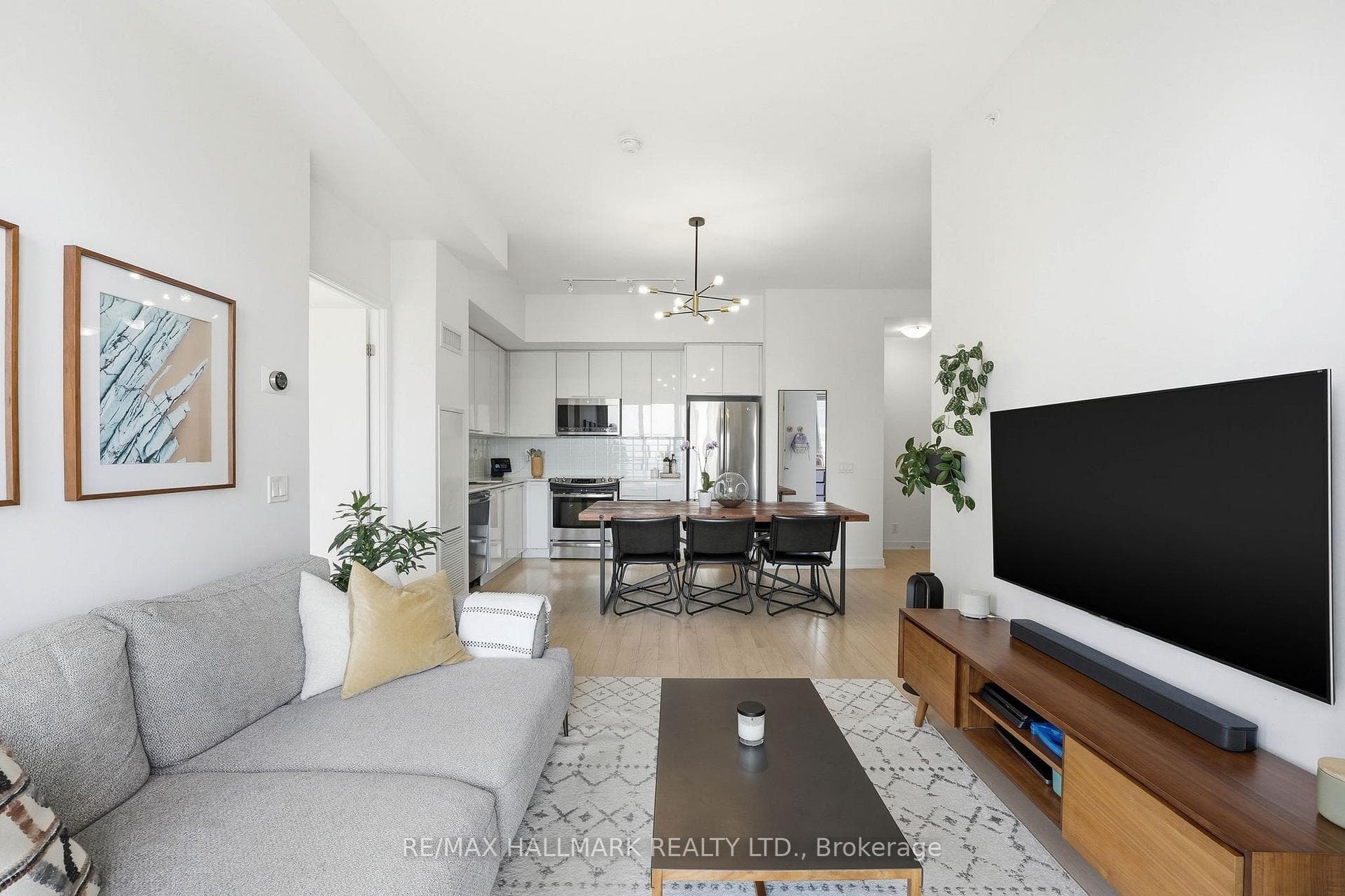 10 Park Lawn Road Unit 4310 photo 6
