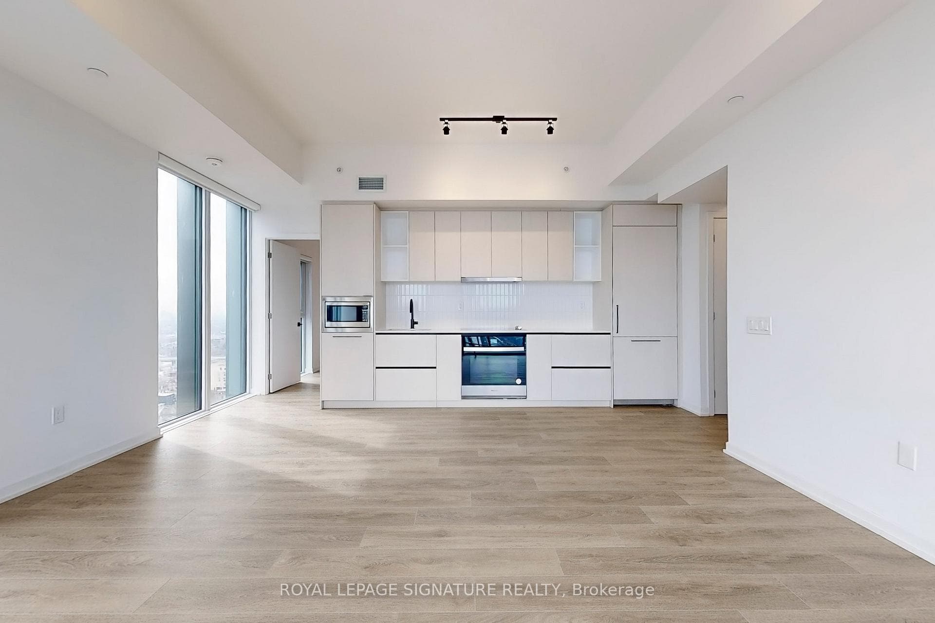 1285 Dupont Street Unit 2210 photo 5
