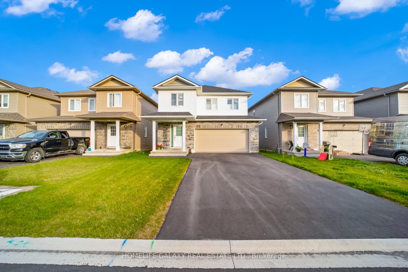 8 Millcreek Drive photo 1