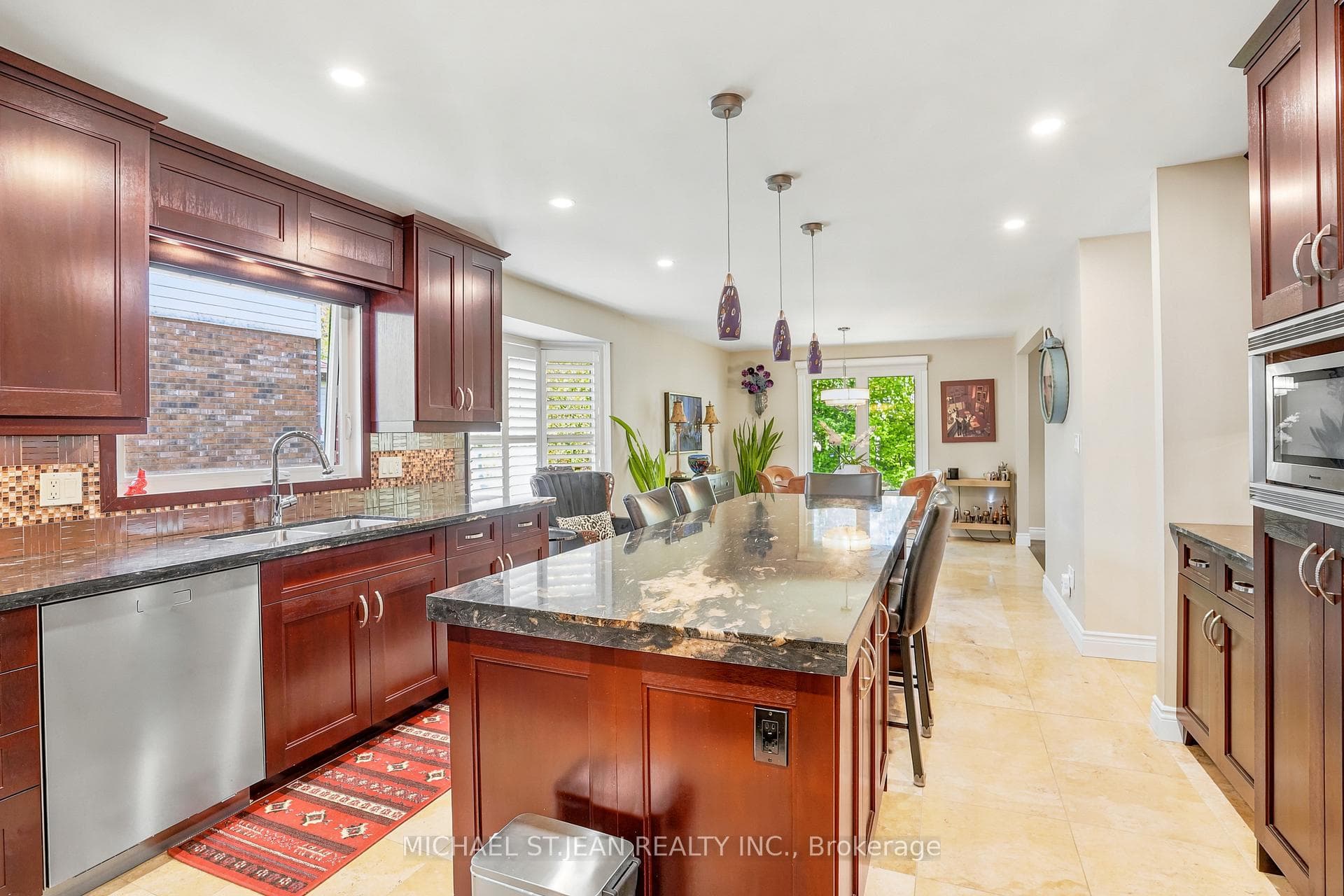 268 Memorial Drive photo 16