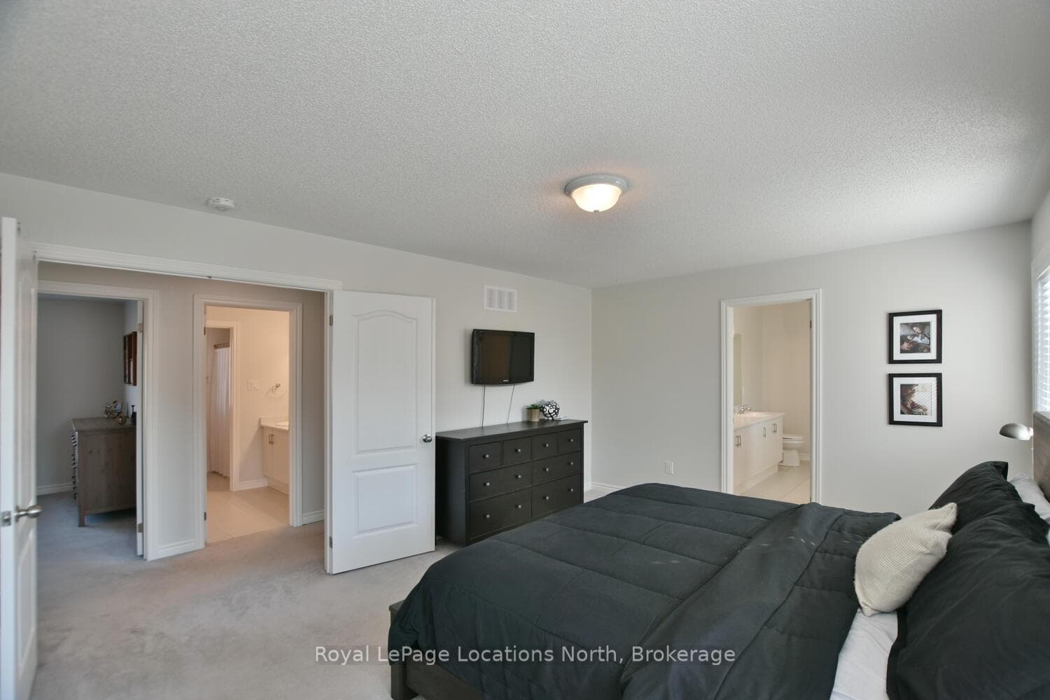 48 Mclean Avenue photo 30