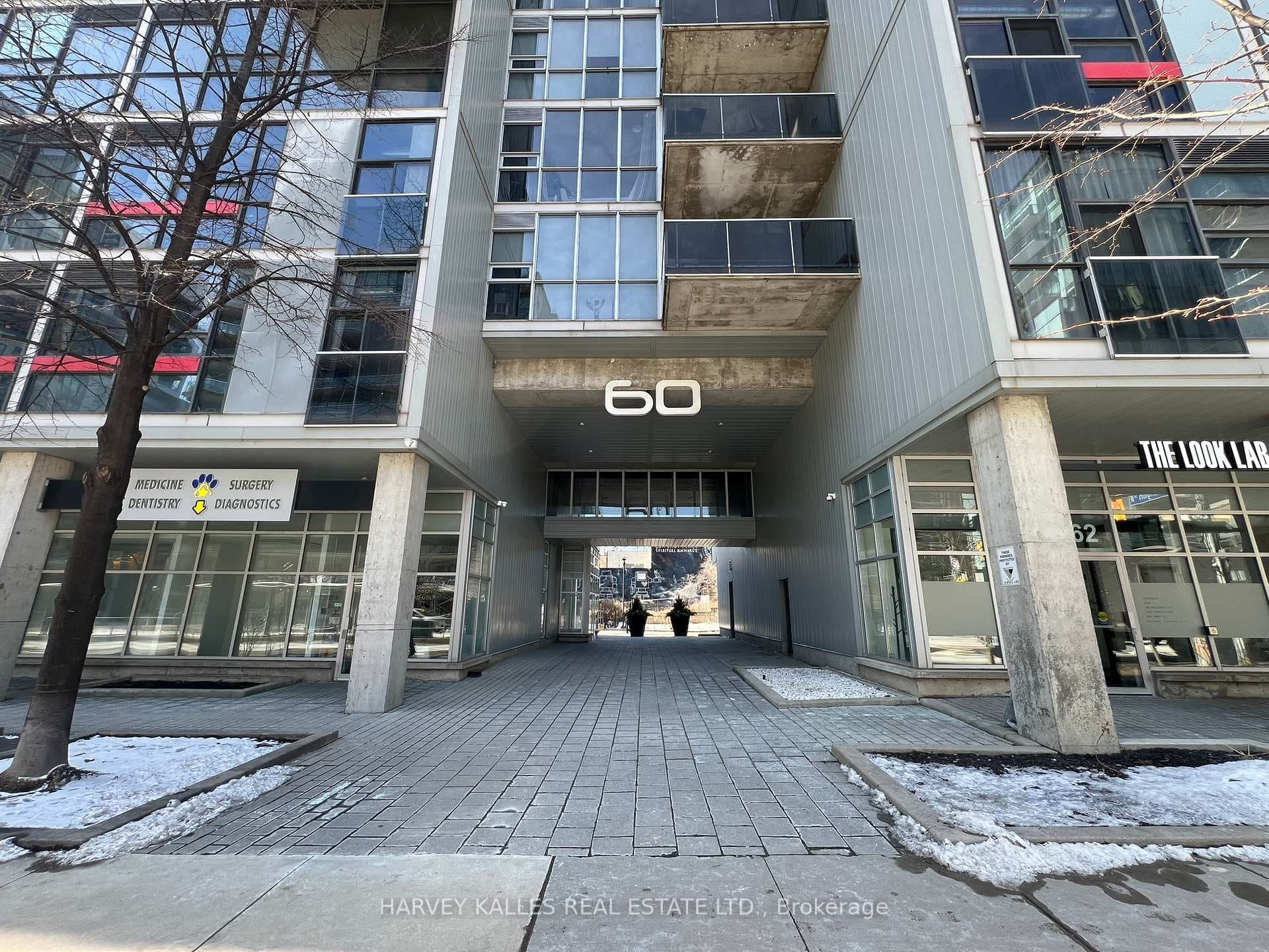 60 Bathurst Street Unit 601 photo 1