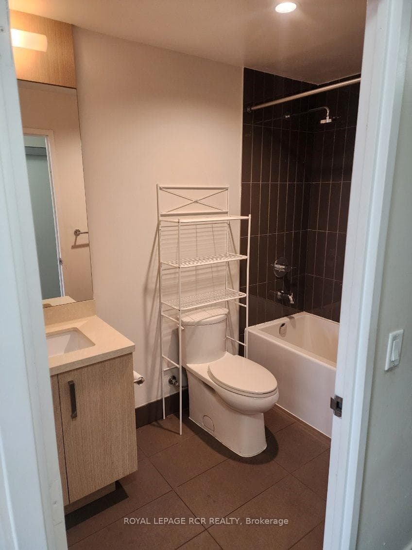 120 Bayview Avenue Unit S1107 photo 14
