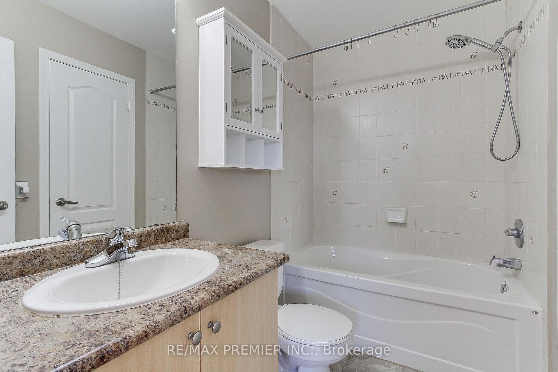 1505 Rankin Way photo 10