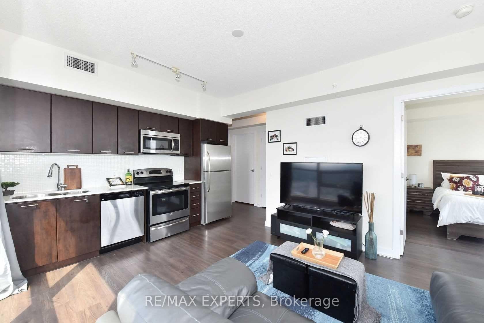 2200 Lake Shore Boulevard Unit 2904 photo 6