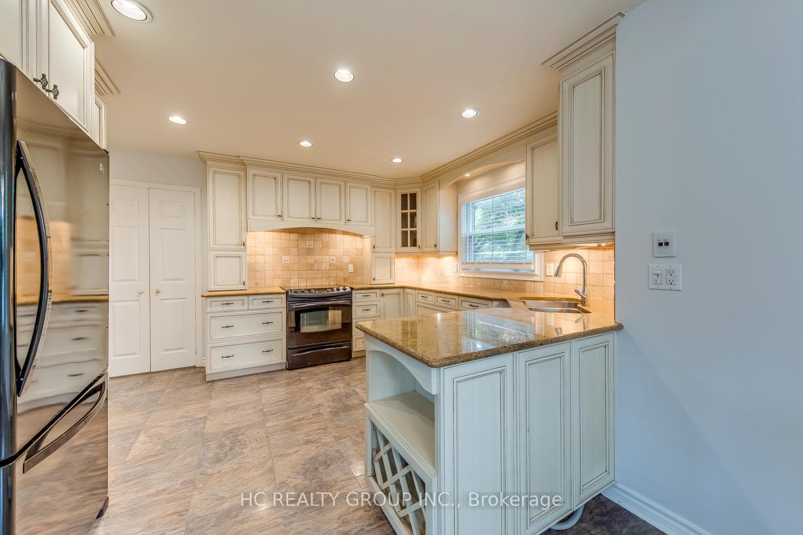 1035 Oak Meadow Road photo 14
