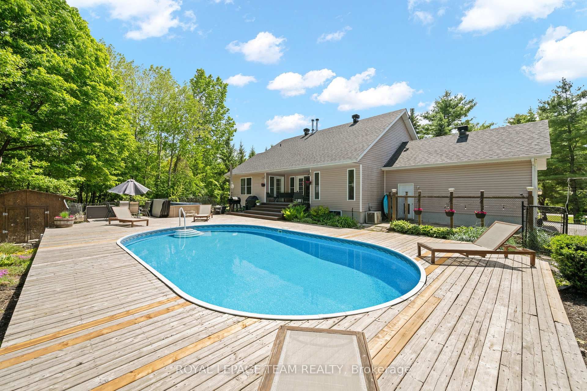 5040 Stonecrest Road photo 43